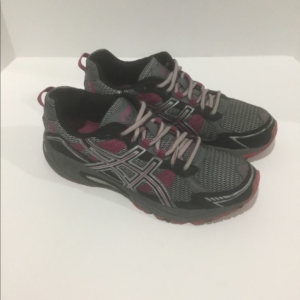 Women’s ASICS